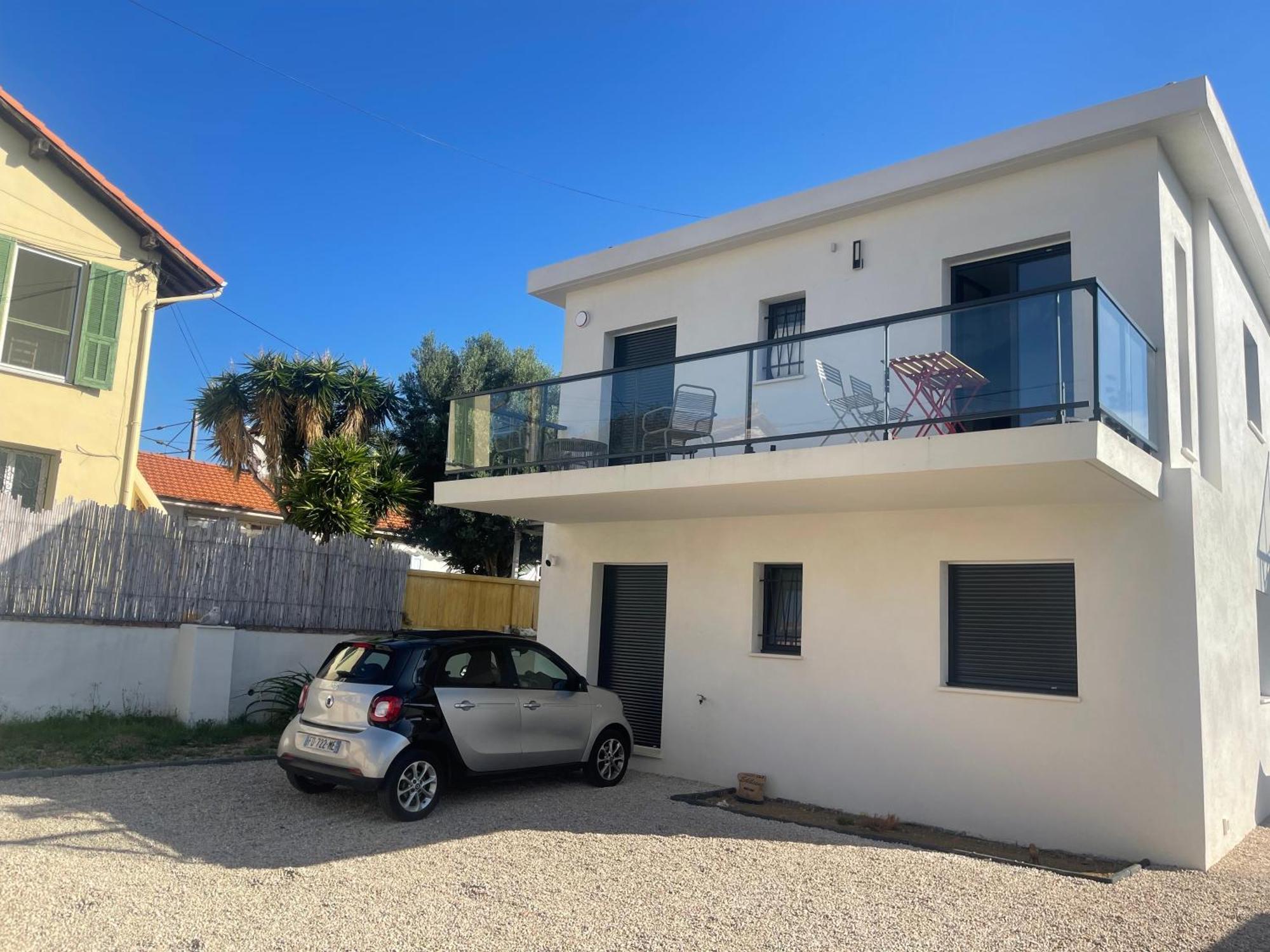 T3 Cros De Cagnes A 300M Du Bord De Mer Exteriör bild